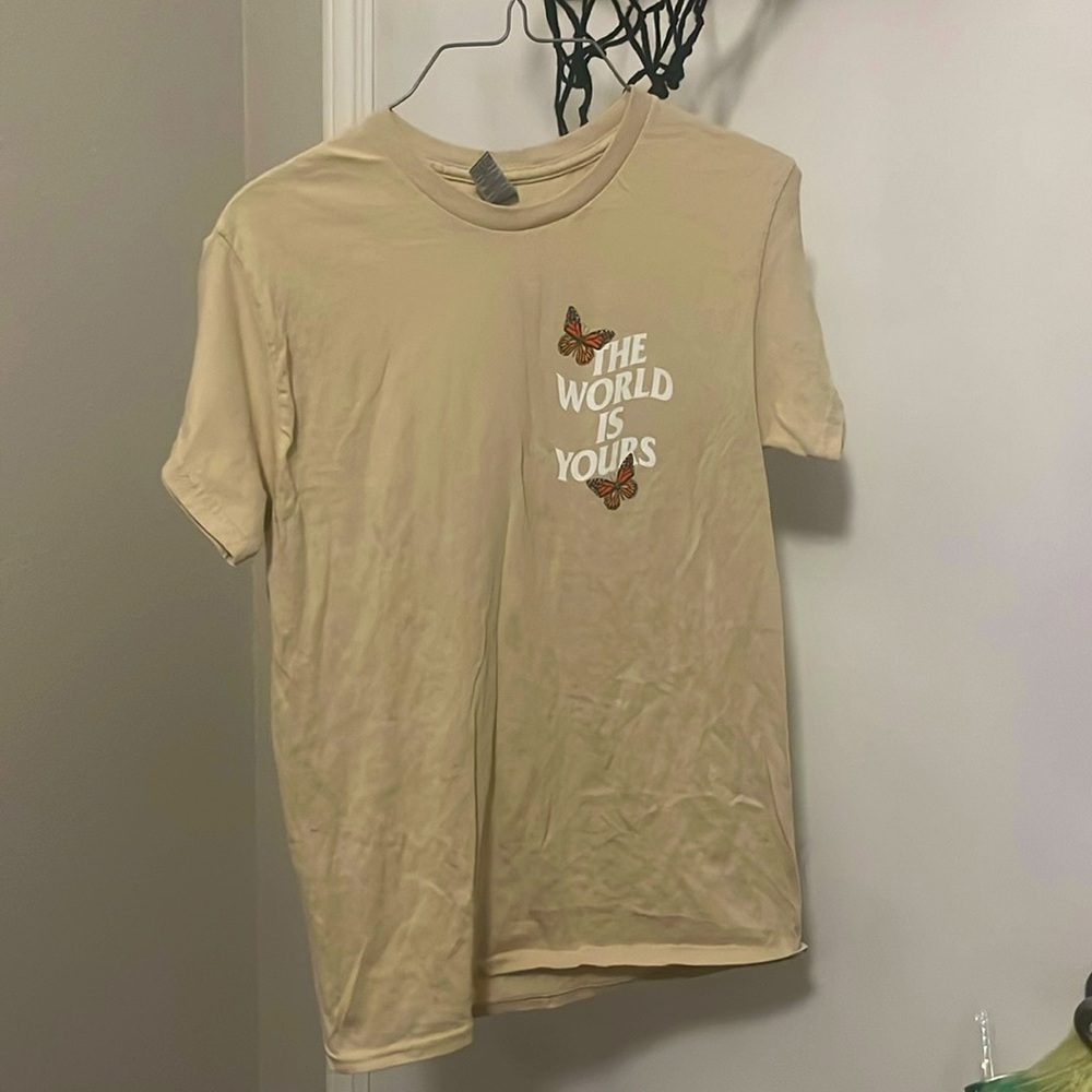 The world is your tee